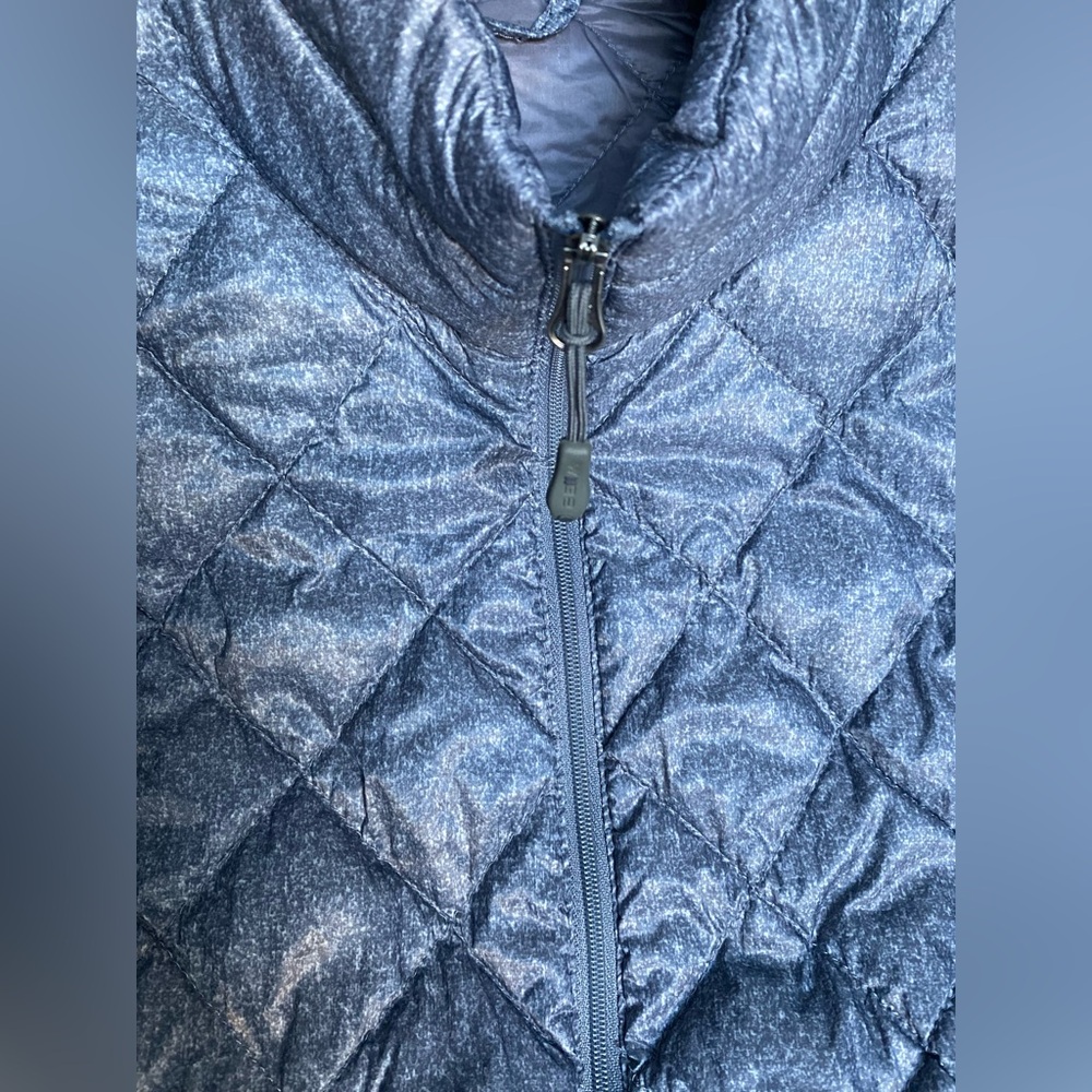 Light packable gray jacket - Picture 8 of 8